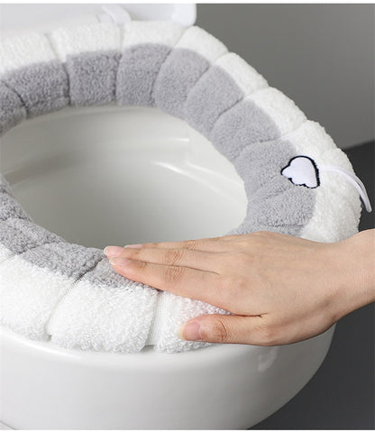 Universal toilet seat cover