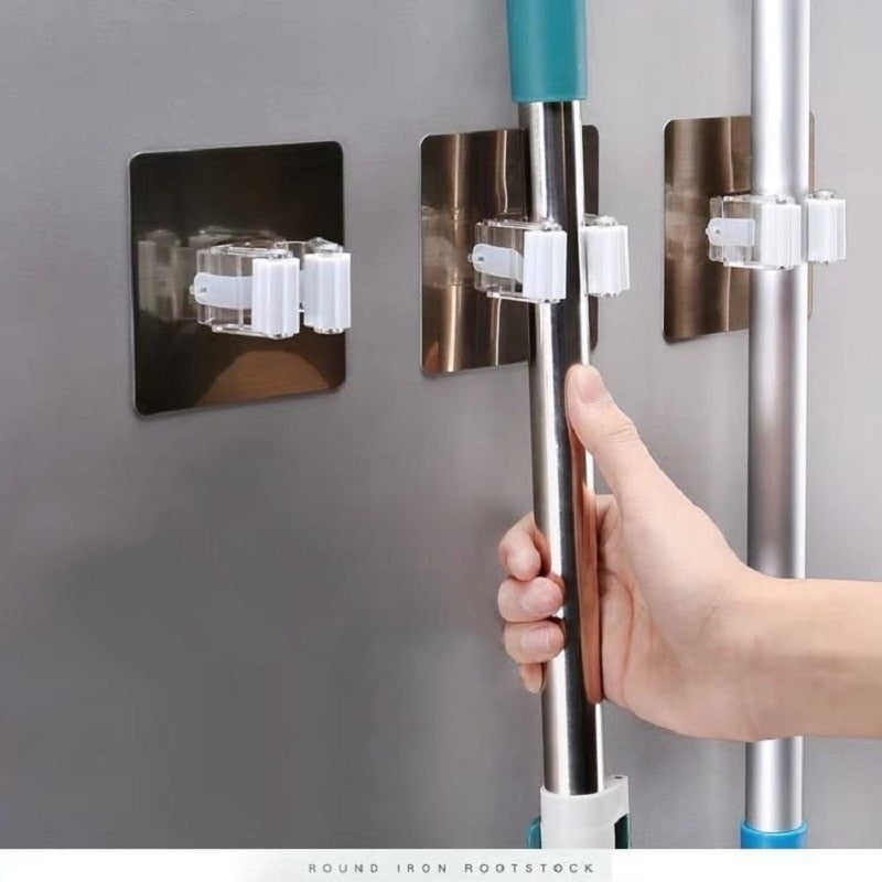 Bathroom Hook Rack, by Desoutil